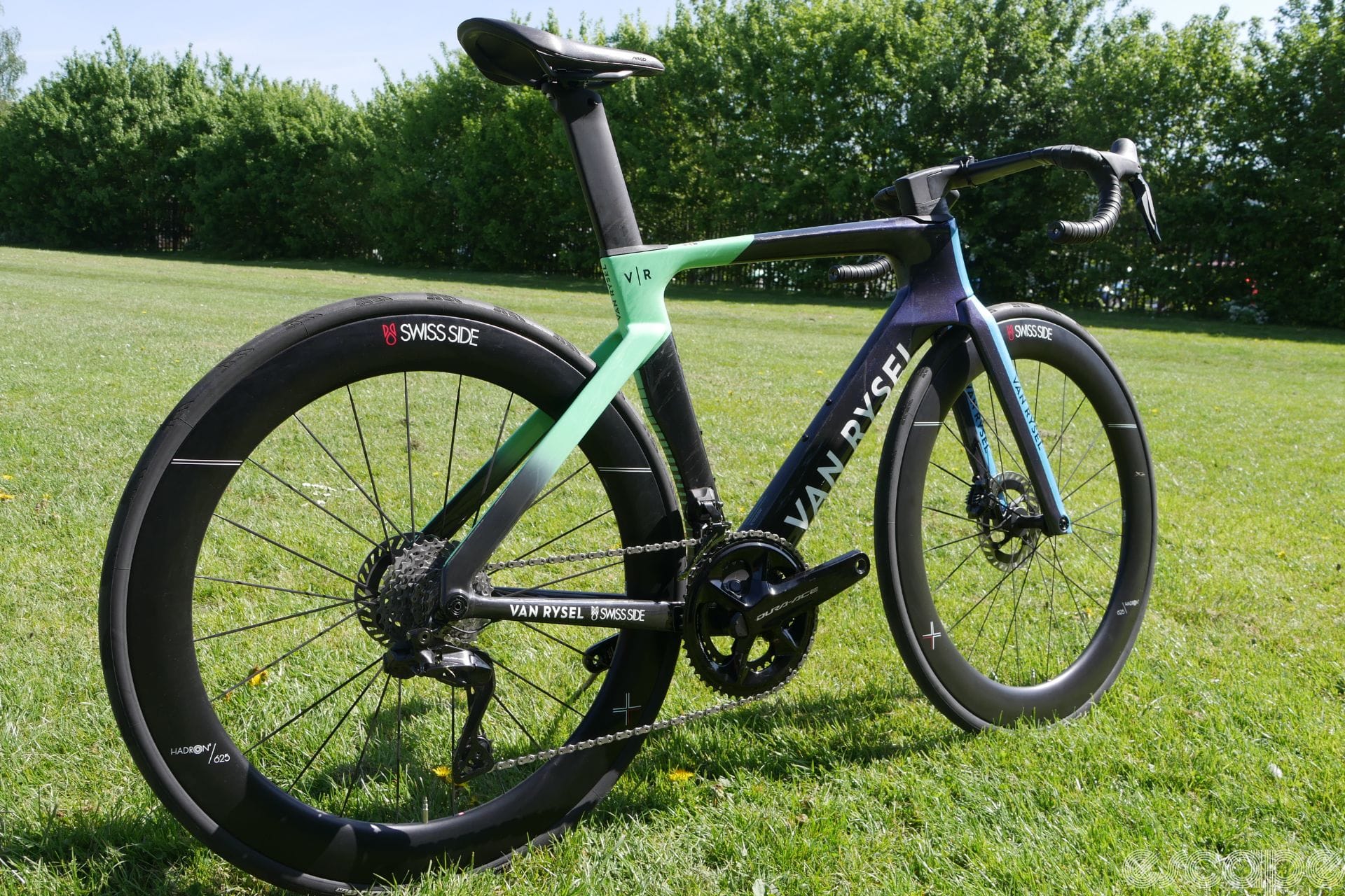 In for review: Van Rysel RCR-F – premium aero on a budget?
