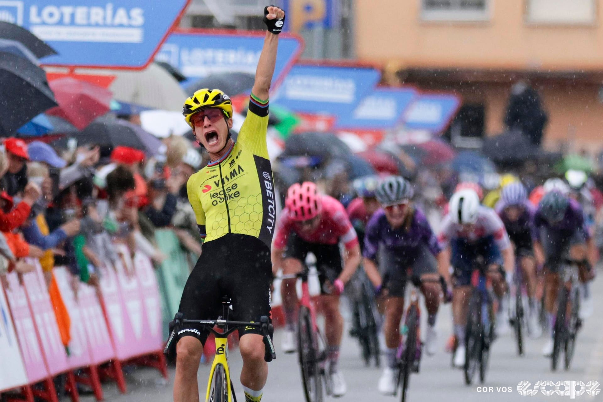 Marianne Vos takes first road win of 2025 at Vuelta stage 2