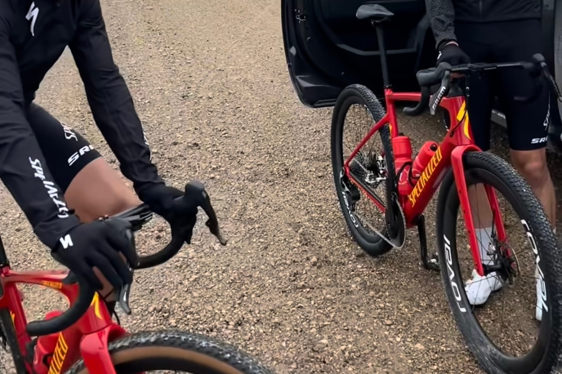 Daily News: New Specialized gravel bike spotted at Unbound