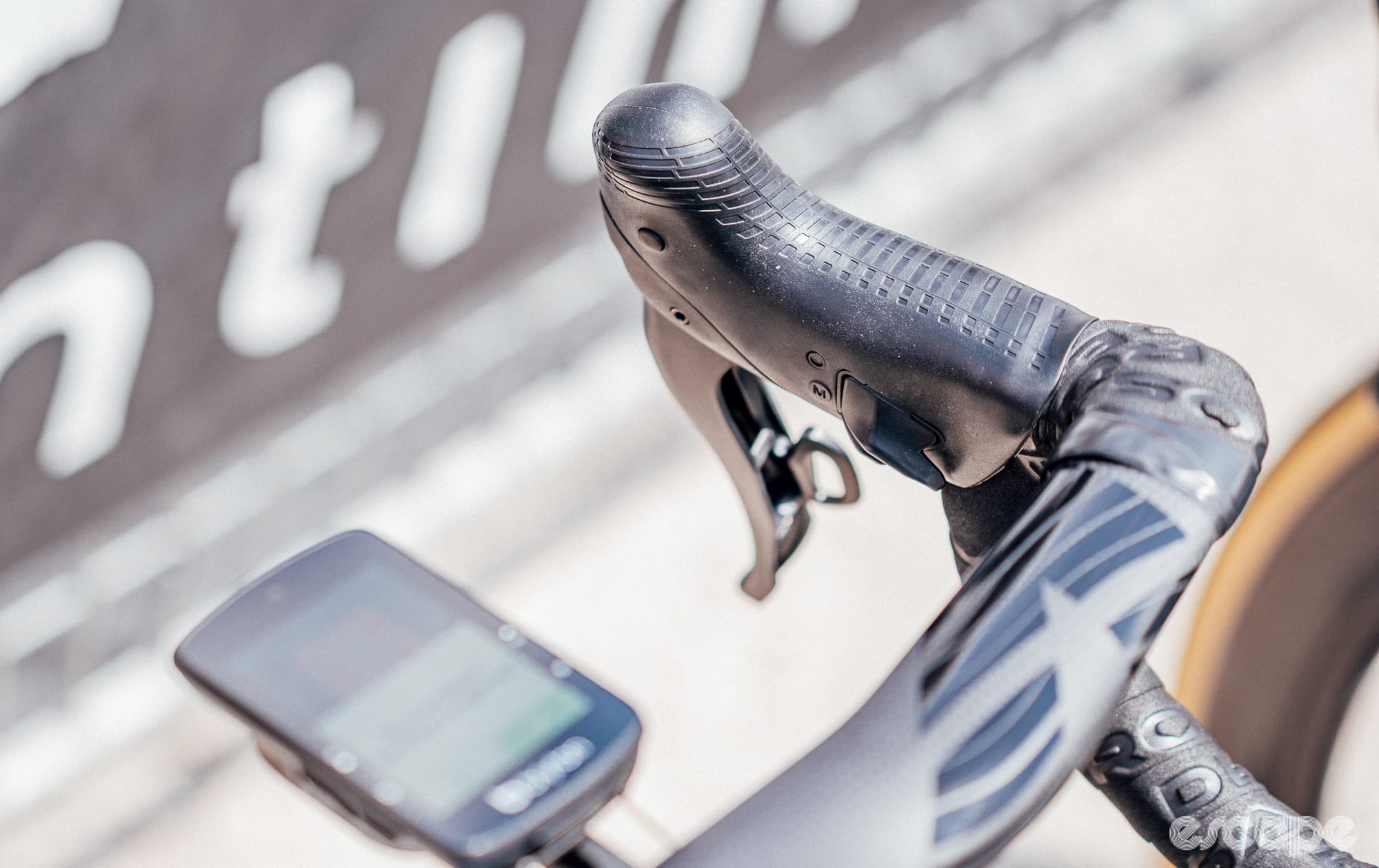 Campagnolo road 2x13-speed spotted: The thumb shifter is back