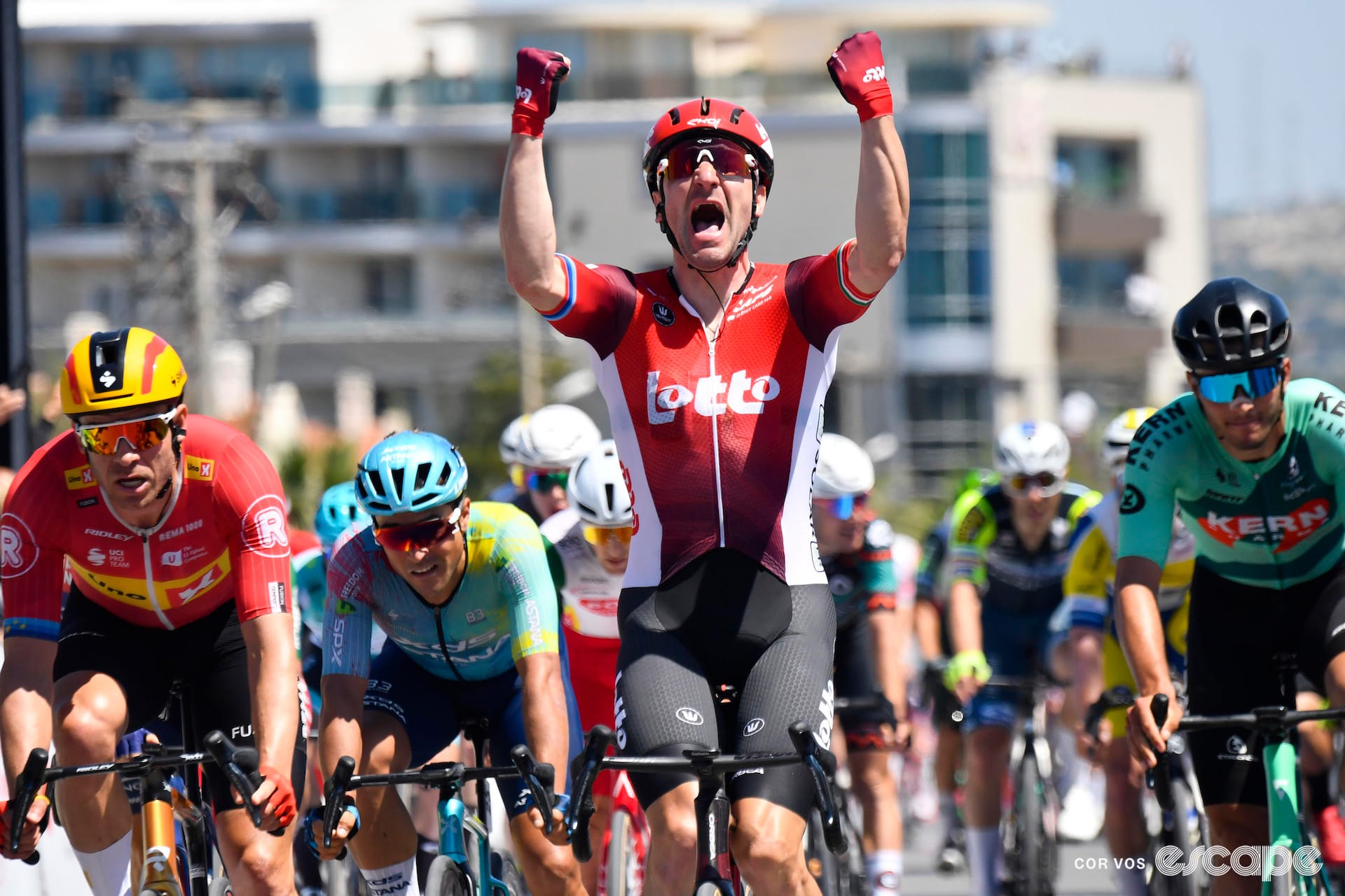Daily News: Viviani takes long-awaited first win with Lotto
