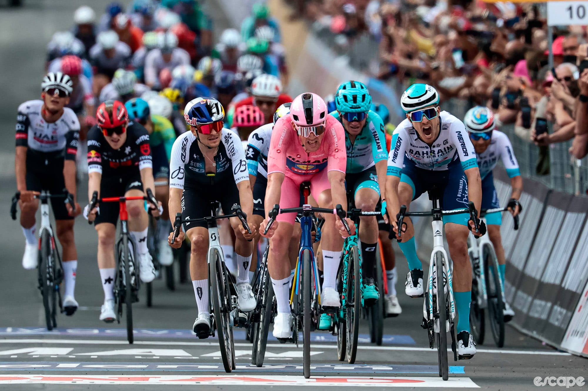 Pedersen seals Giro triple on stage 5 to honour new lifetime contract