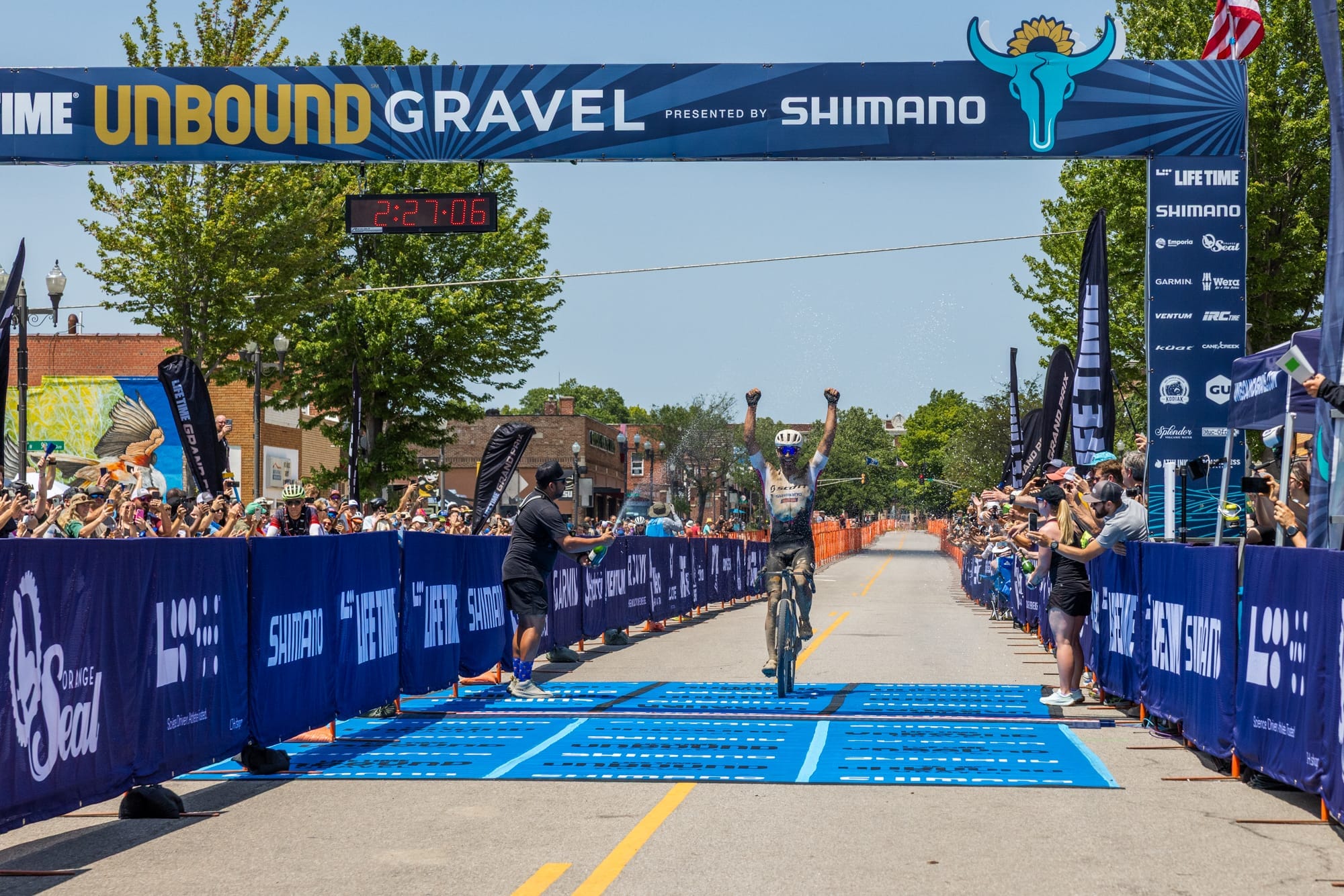 24 mph and 295 watts for 8 hours: Inside the unbelievable ride that won Unbound 200