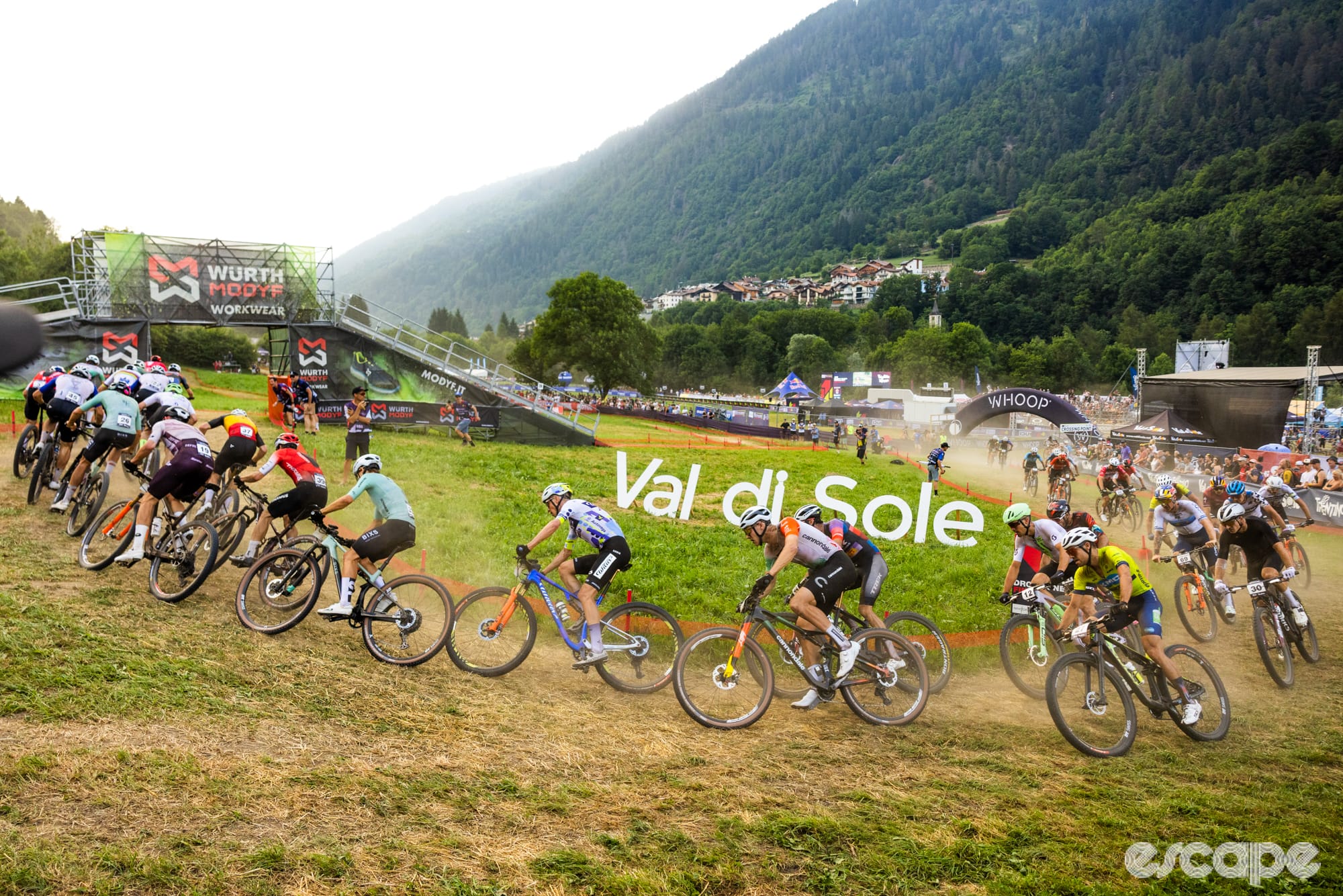 Gallery and Report: Val di Sole Short Track World Cup