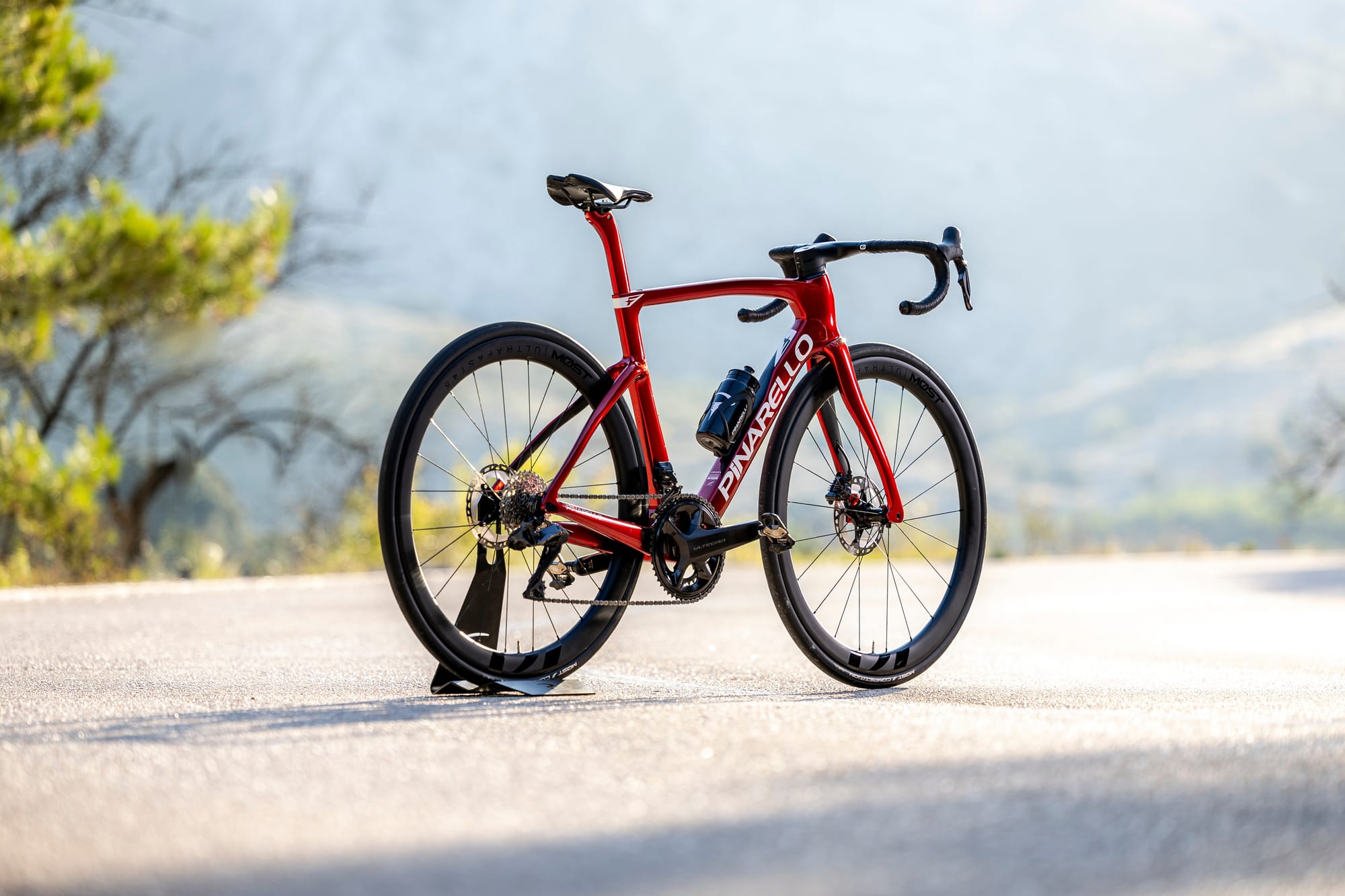 Pinarello updates Dogma F range