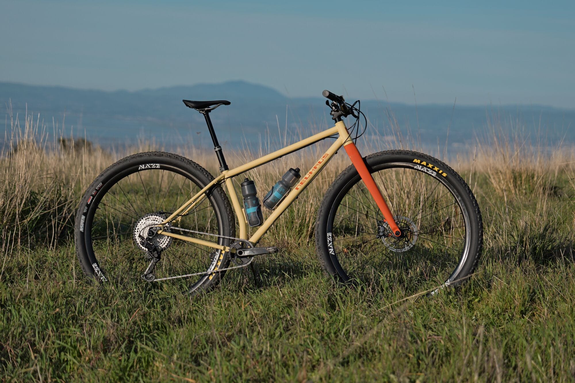 Neuhaus Metalworks launches 32-inch rigid mountain bike