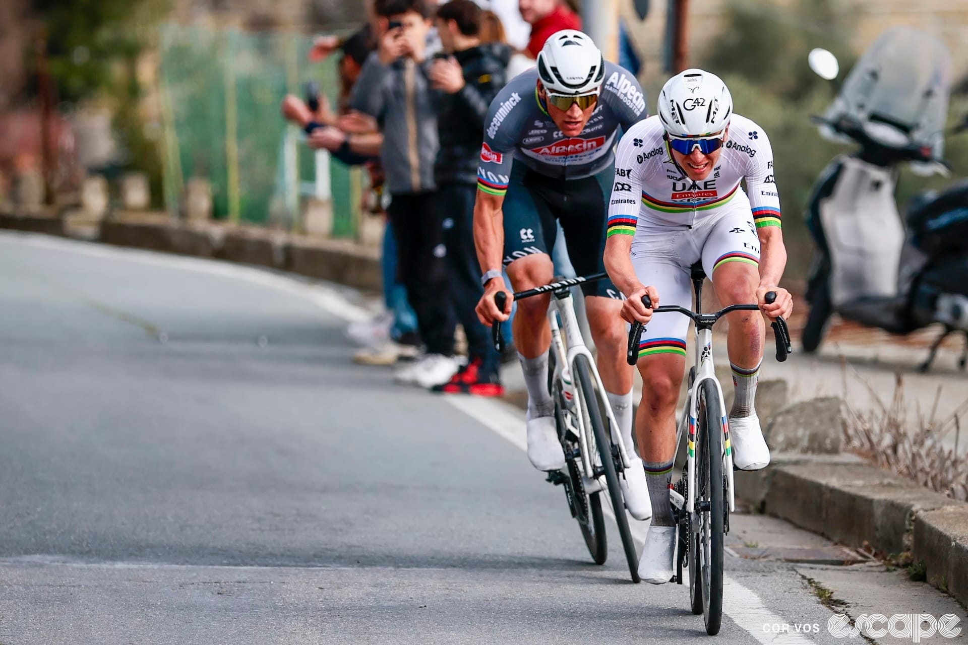A tactical debate: How should Pogačar and UAE play the Milan-San Remo finale?