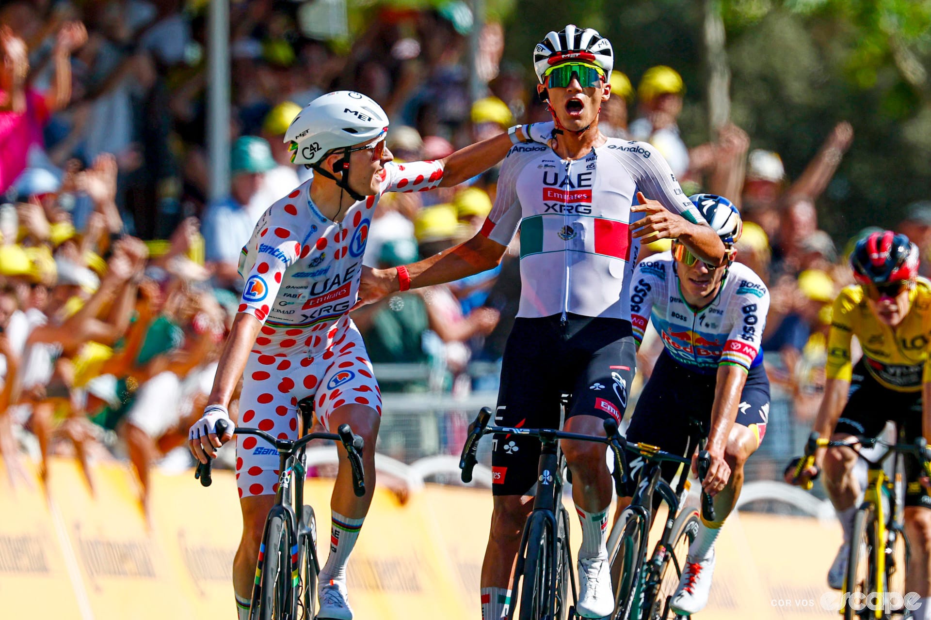 Tour stage 2: Del Toro and Pogačar go 'with the flow' to secure team one-two in Barcelona