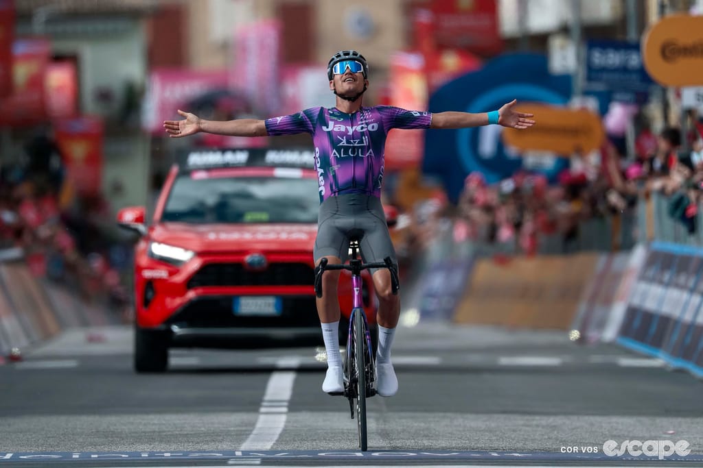 Fortune favours the brave as Plapp takes stage 8 victory and Ulissi grabs pink at his 12th Giro