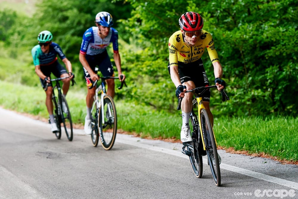 Where does the GC battle stand after the Giro's first major mountain test?