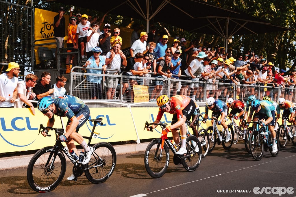 Will a dominant sprinter emerge this year?: Questions and quotes from Tour stage 7