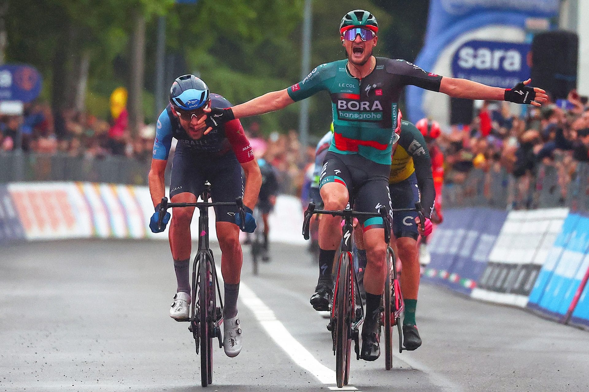 Denz doubles up on stage 14 of the Giro