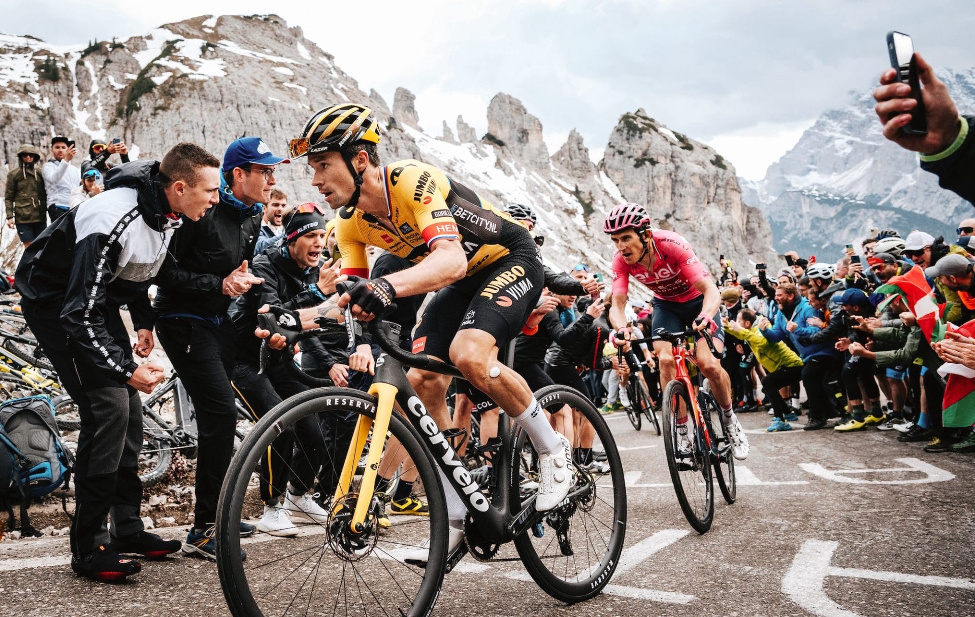 Primož Roglič beat the Ineos Grenadiers at their own game at the Giro d'Italia