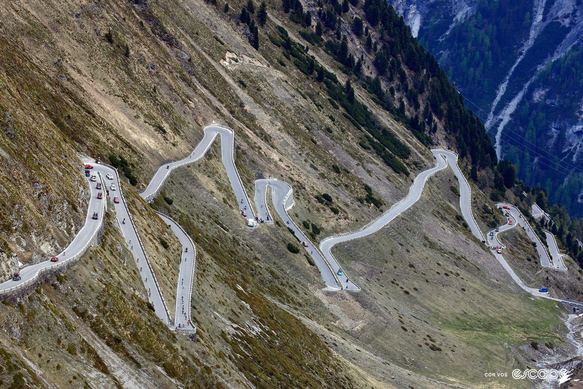 31 Giro Next Gen riders disqualified for holding on to cars up the Stelvio