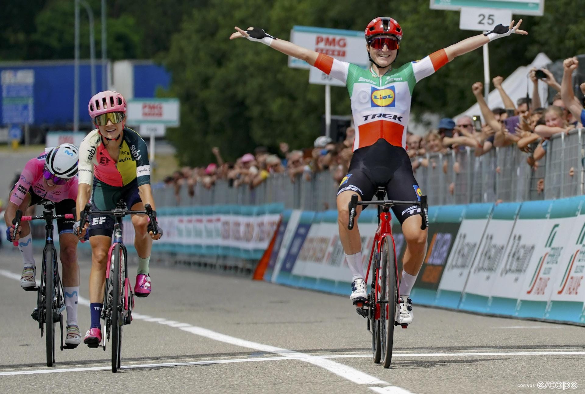 Giro Donne stage 4 report: Longo Borghini opens the books for Lidl-Trek