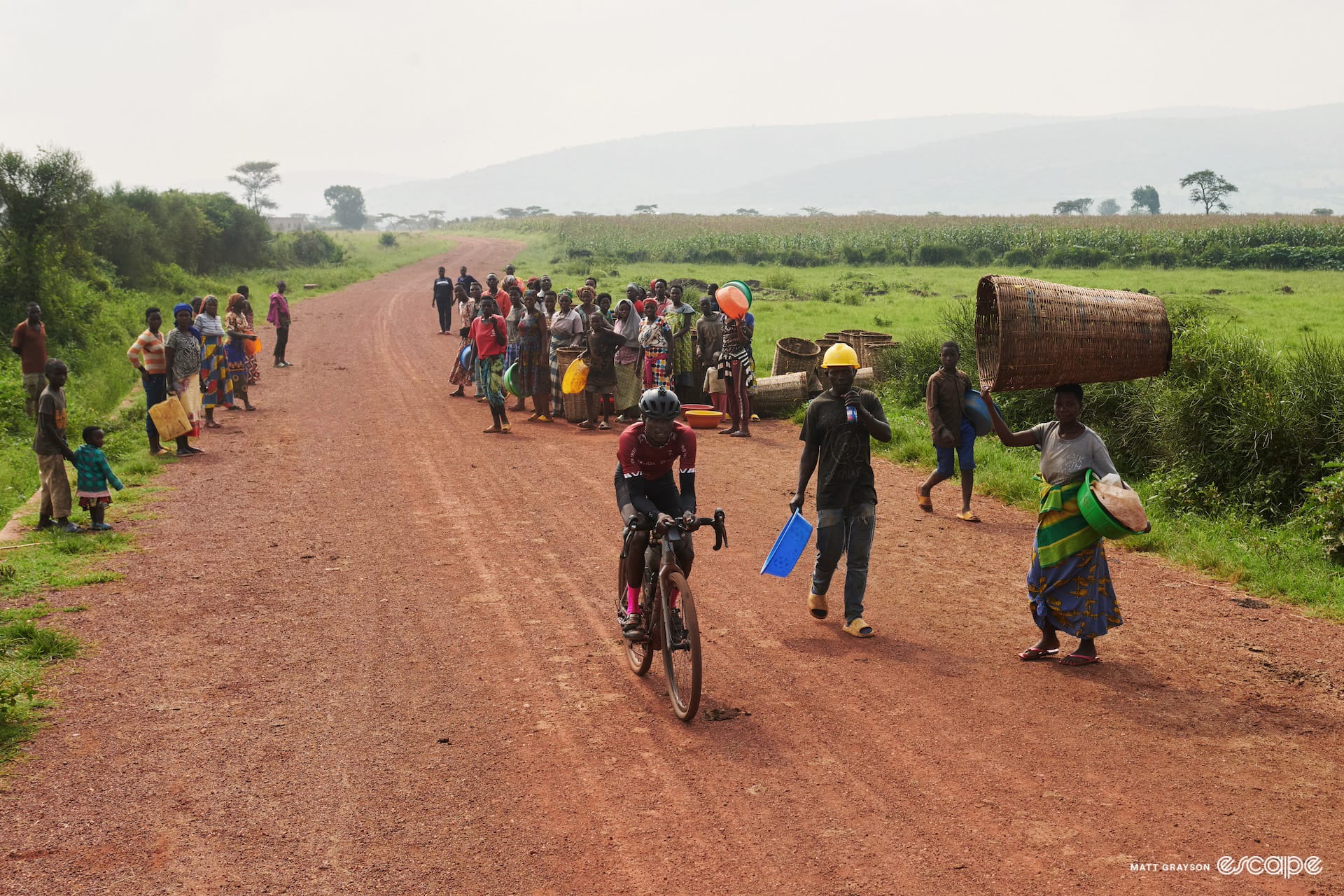 Race Around Rwanda gallery: Roads full of life