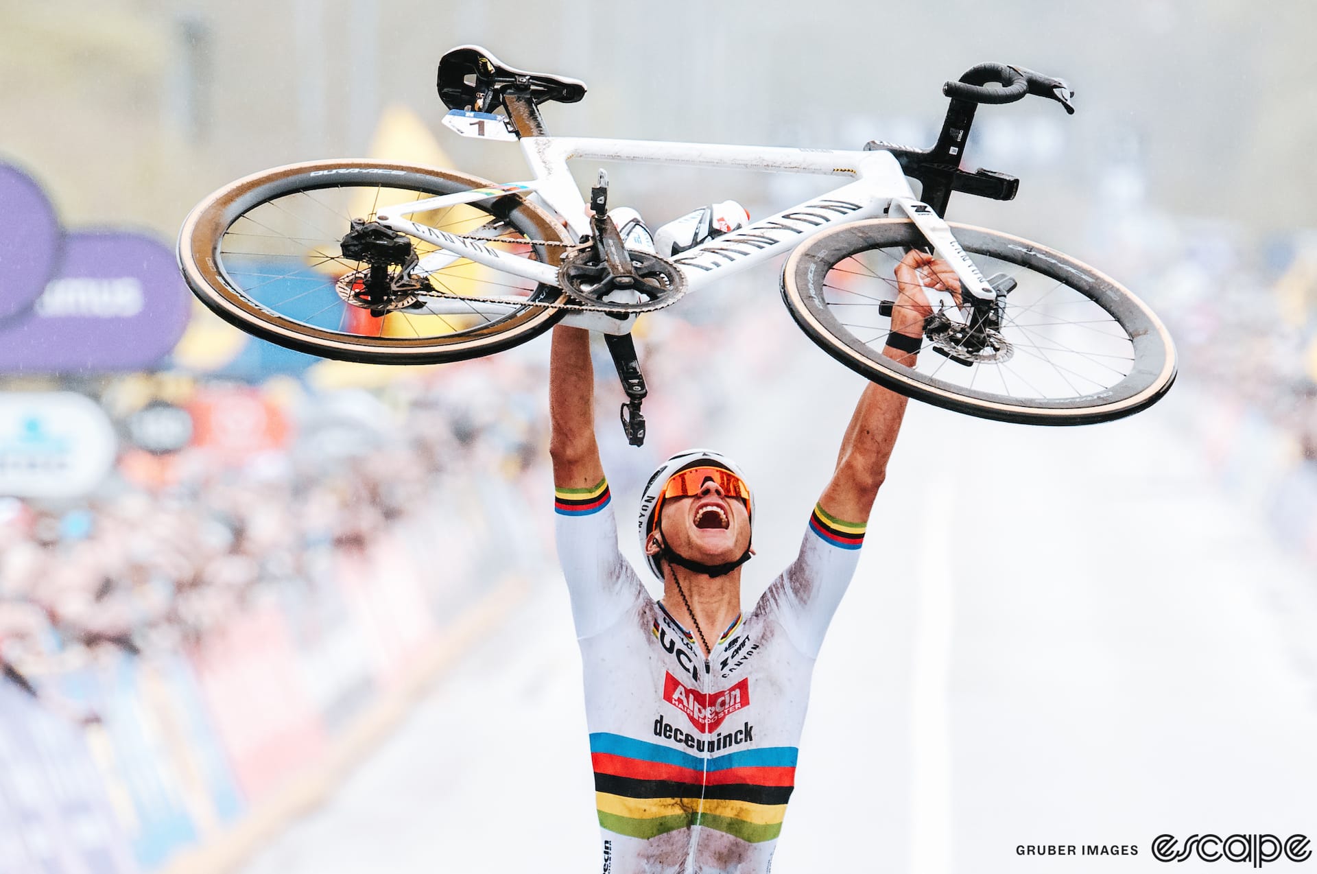 Men's Tour of Flanders report: The unstoppable force of Mathieu van der Poel