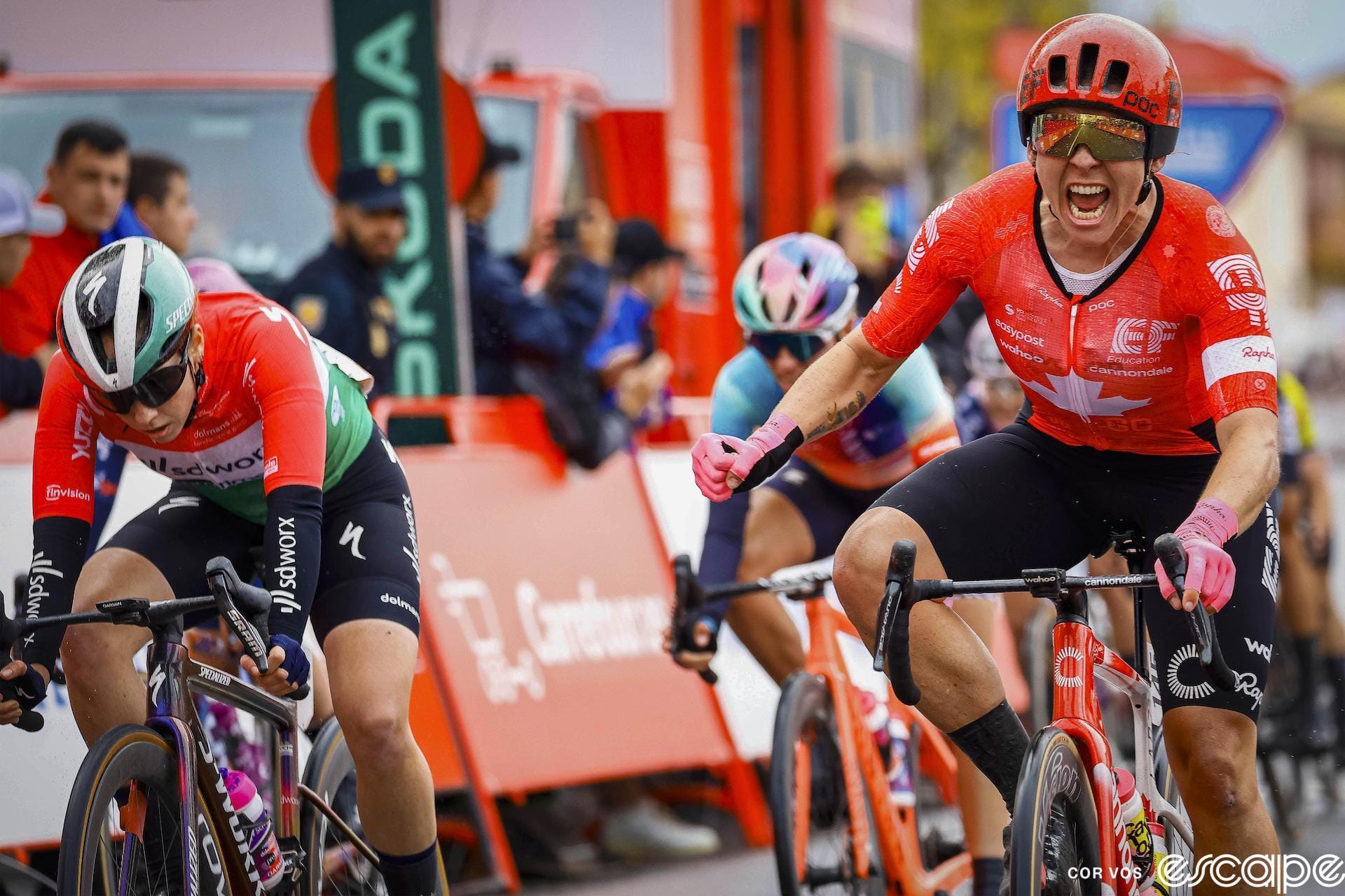 La Vuelta report: Alison Jackson wins crash-marred stage 2