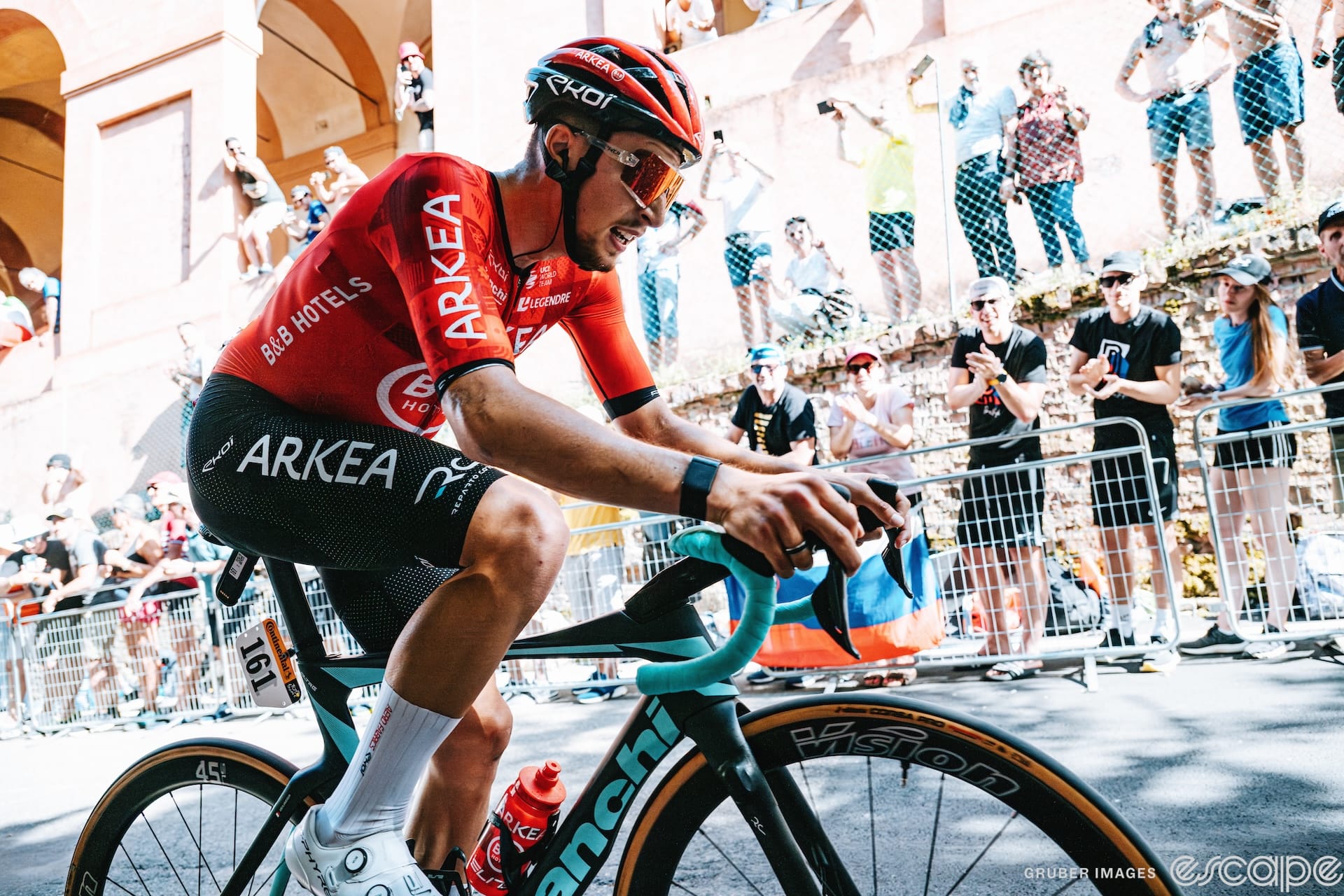 TdF stage 2 report: Back-to-back French stage wins as Vauquelin makes history for his team