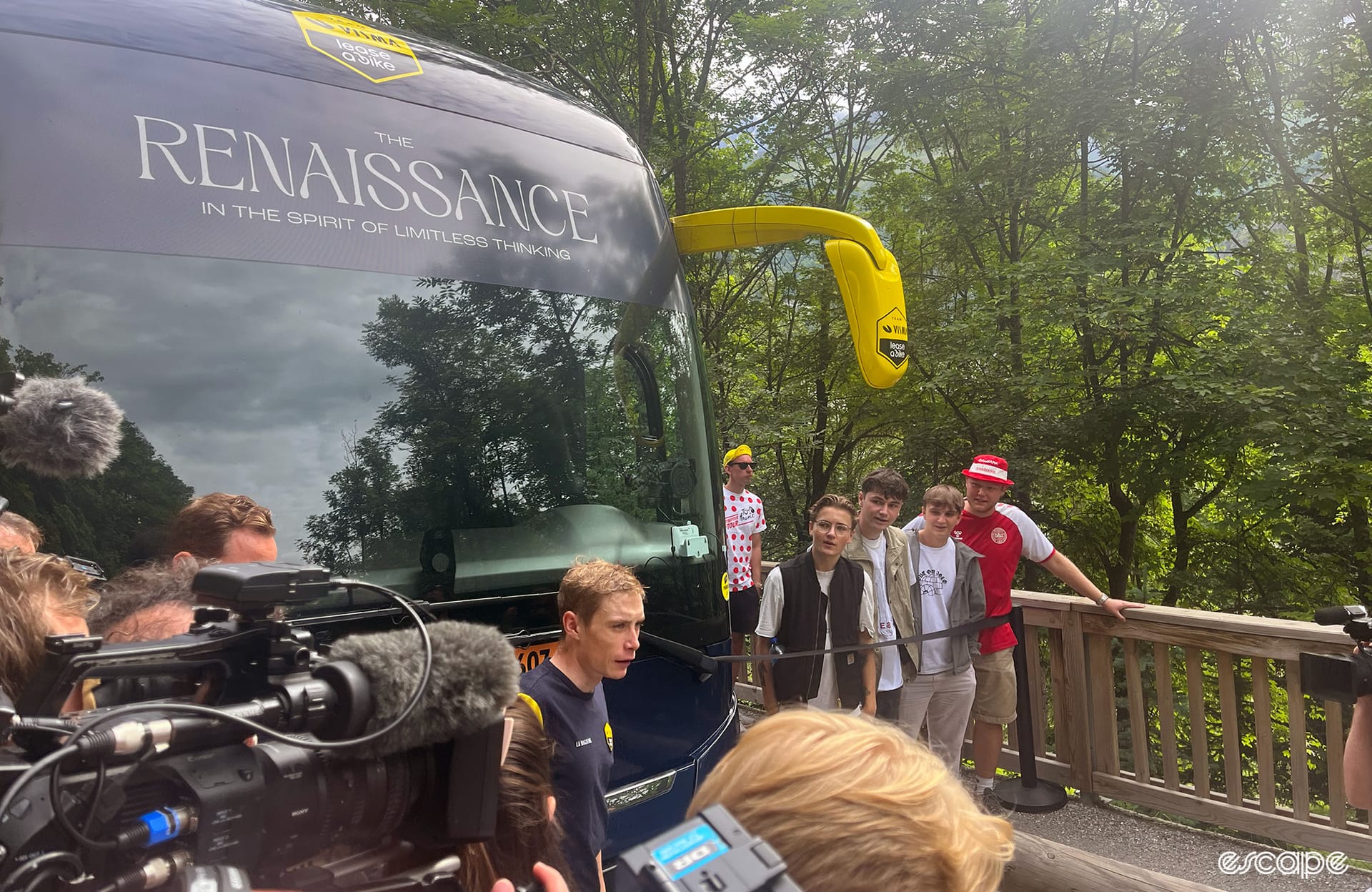 Assessing the vibes at the Visma bus