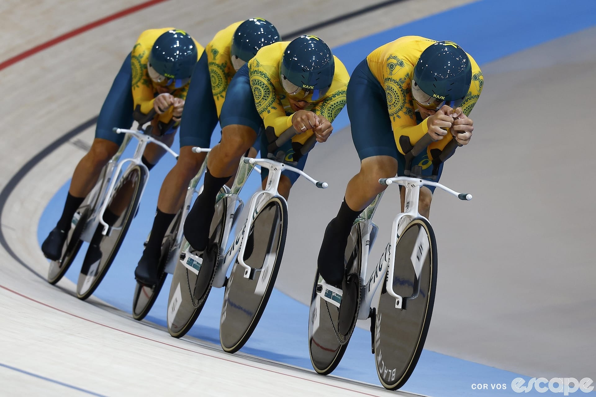 Golden breakthroughs for USA and Australia in team pursuit