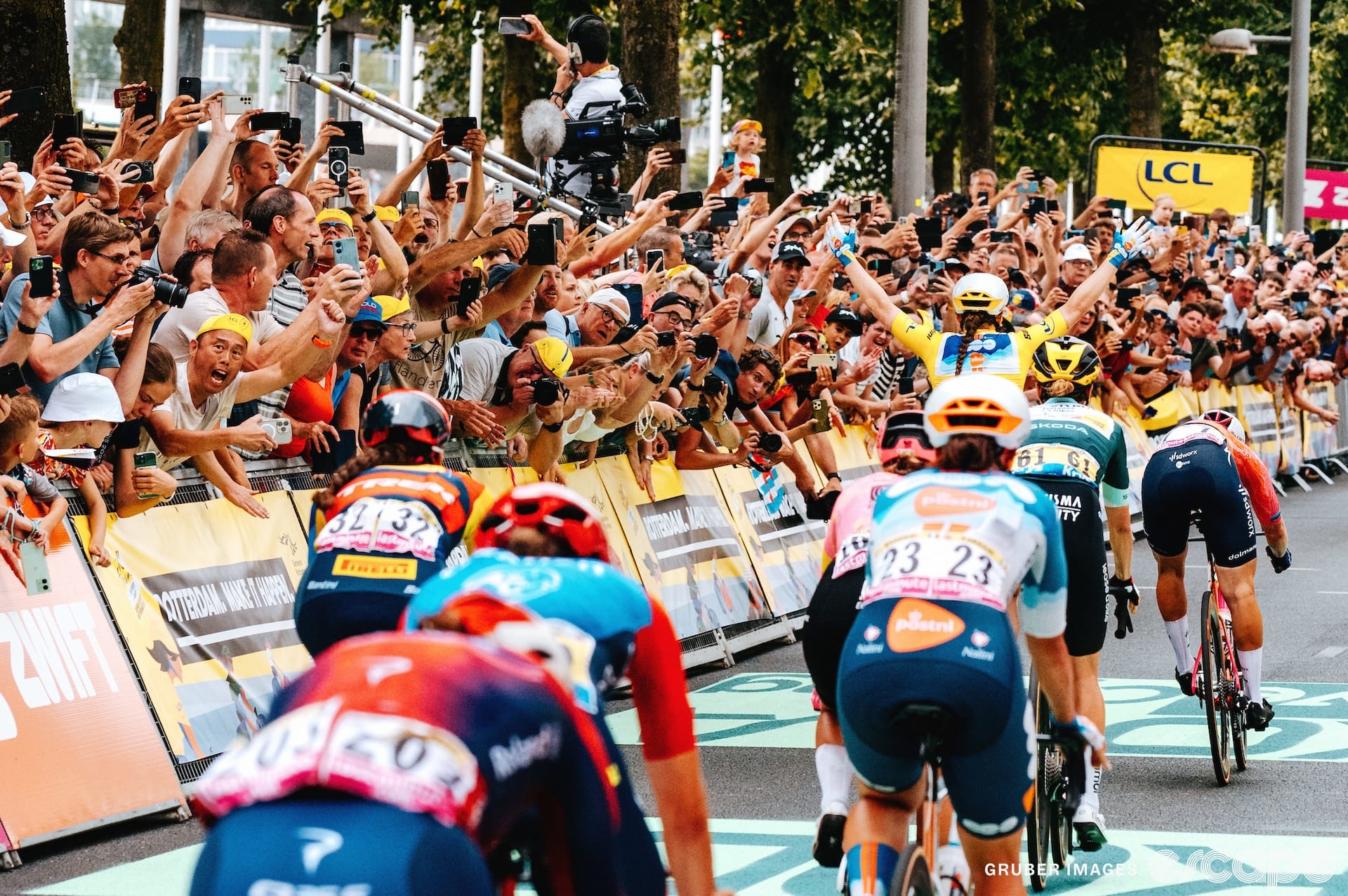 Was the Tour de France Femmes' first foreign Grand Depart a success?