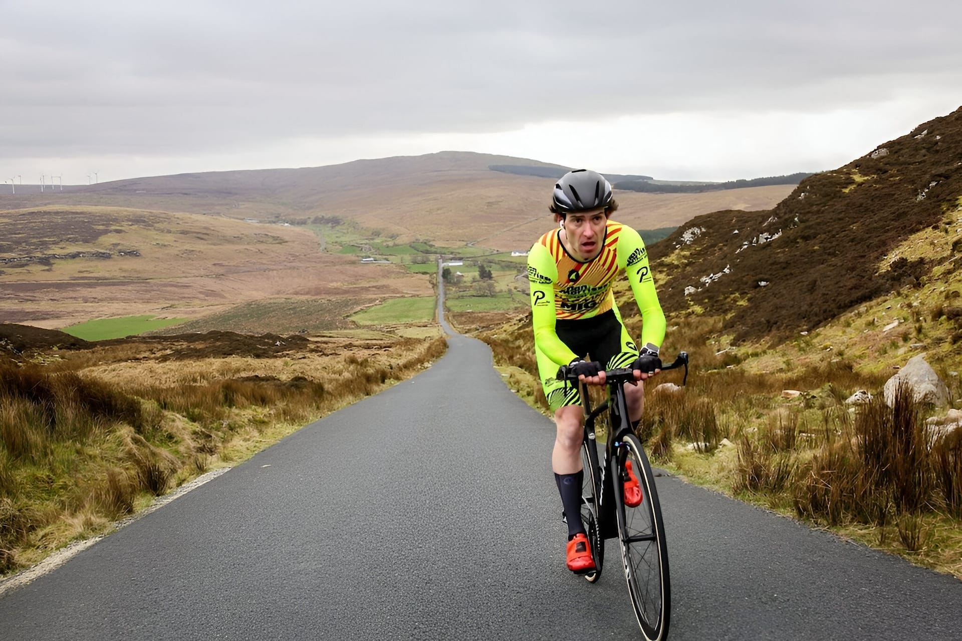 Did a strong tailwind help Ronan Mc Laughlin set his Everesting world record?