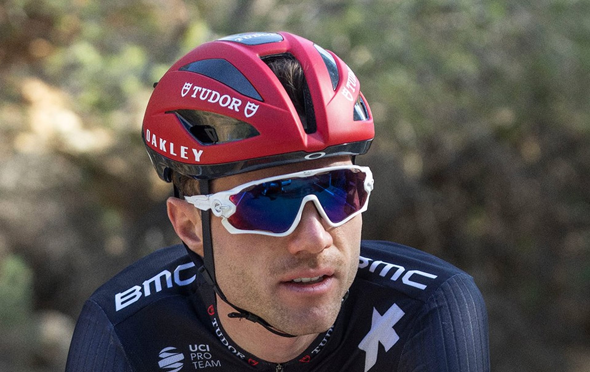 Spotted: A new Oakley aero helmet looks all kinds of fast