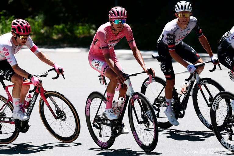 As UAE took control, Del Toro's Giro rivals failed to make an impression with one big day to go