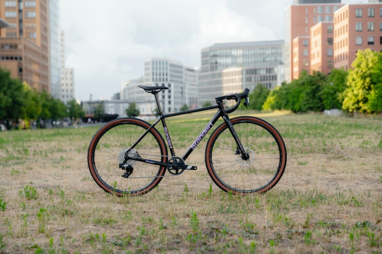 Standert introduces Kieswerk alloy gravel bike