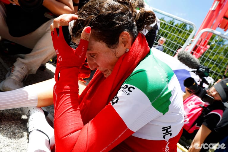 Longo Borghini embodies 'you need to be willing to lose it to win it' during Giro Queen Stage