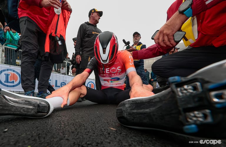 'Weird they don't answer you': Arensman hung out to dry by Brailsford on biggest day of his career