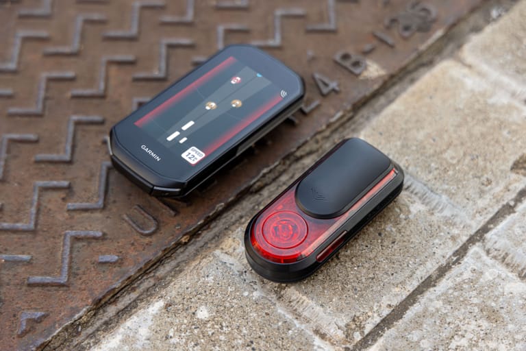 Garmin announces new Varia RearVue 820 rear radar