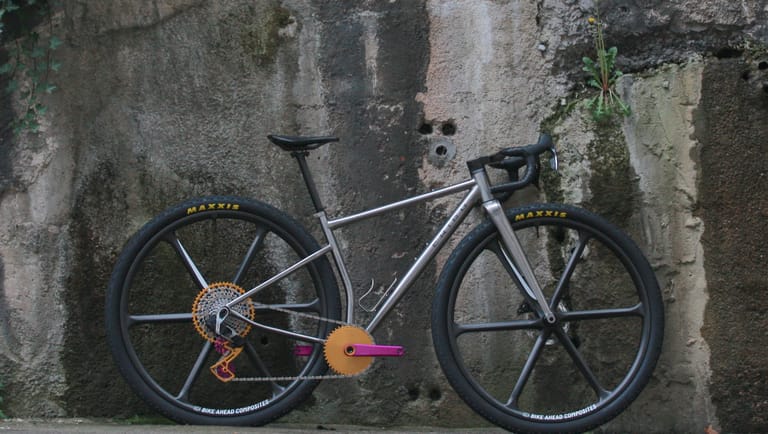 Chiru unveils 32in gravel bike and 3D-printed aero road model at Düsseldorf