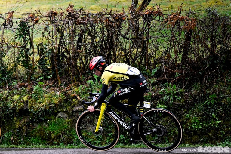 A dramatic day at Paris-Nice: Ayuso crashes out, Vingegaard takes the lead