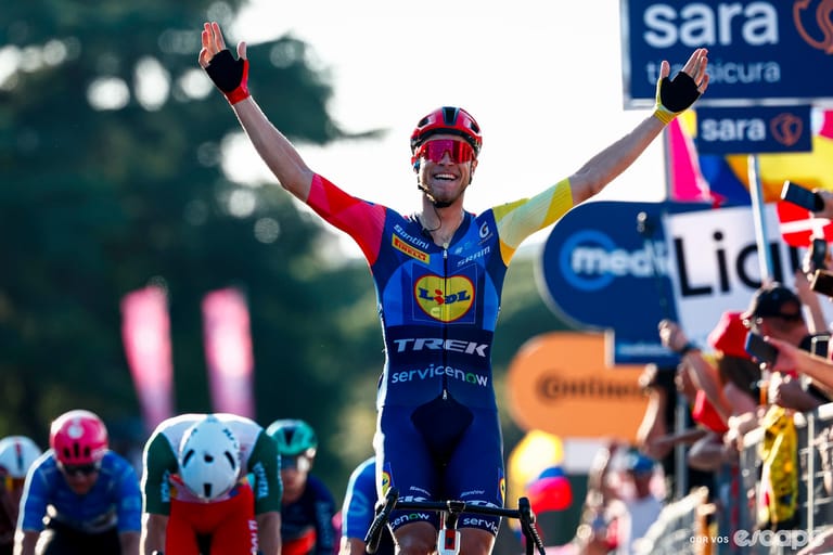 Milan turns his Giro around with victory in Rome, as Vingegaard seals pink