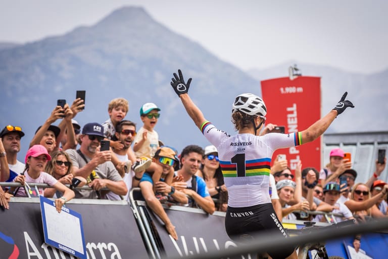Updated XCO World Series gallery and report: Rissveds and Boichis on top in Andorra