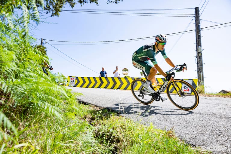 Wout van Aert crashes out of Vuelta a España, adding more misery to his turbulent year