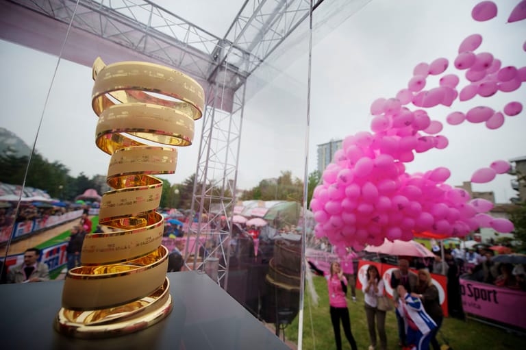 Giro d'Italia postpones route presentation without further explanation