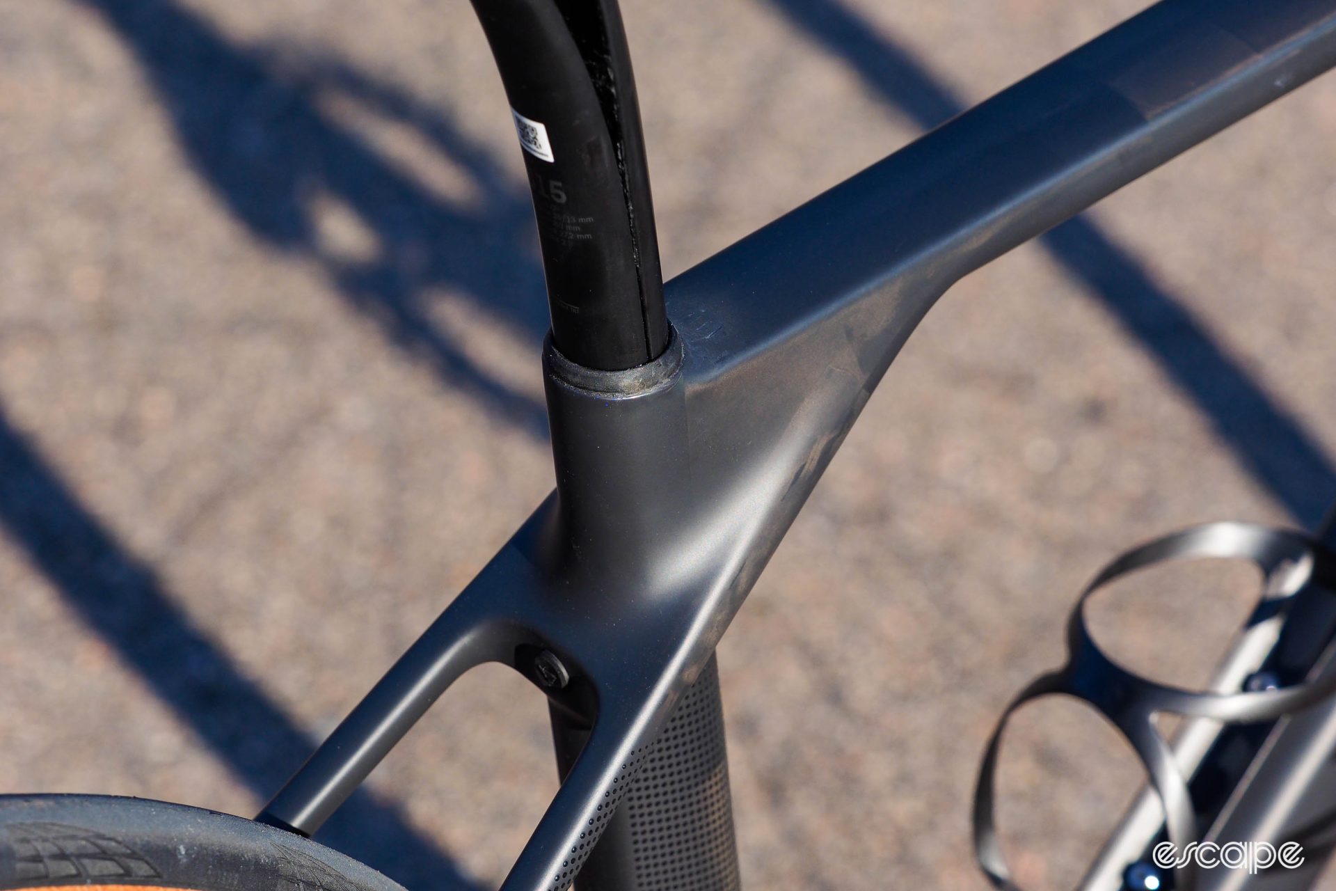 2024 Canyon Endurace CF seat cluster