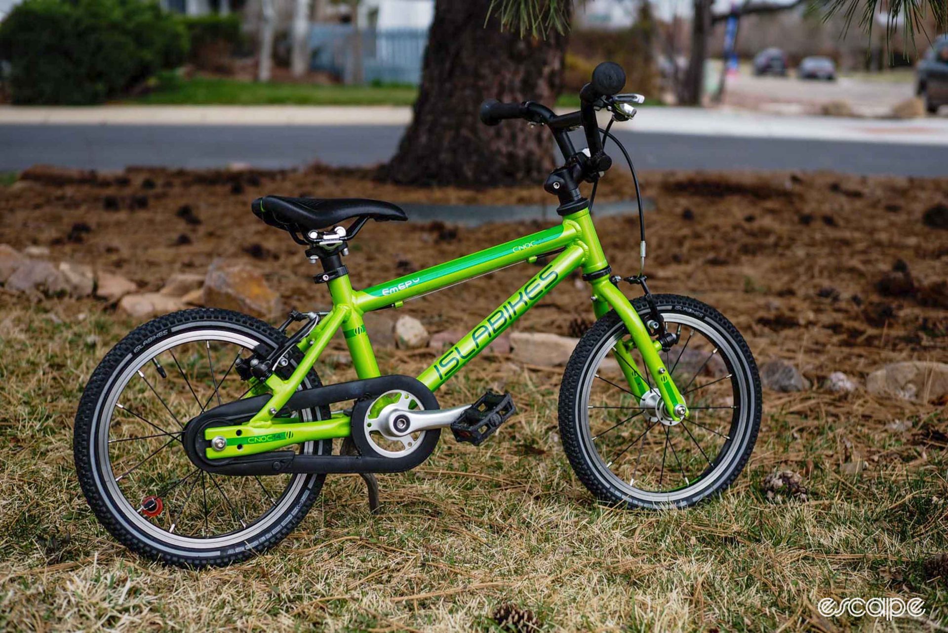 Islabikes Cnoc 14 in lime green