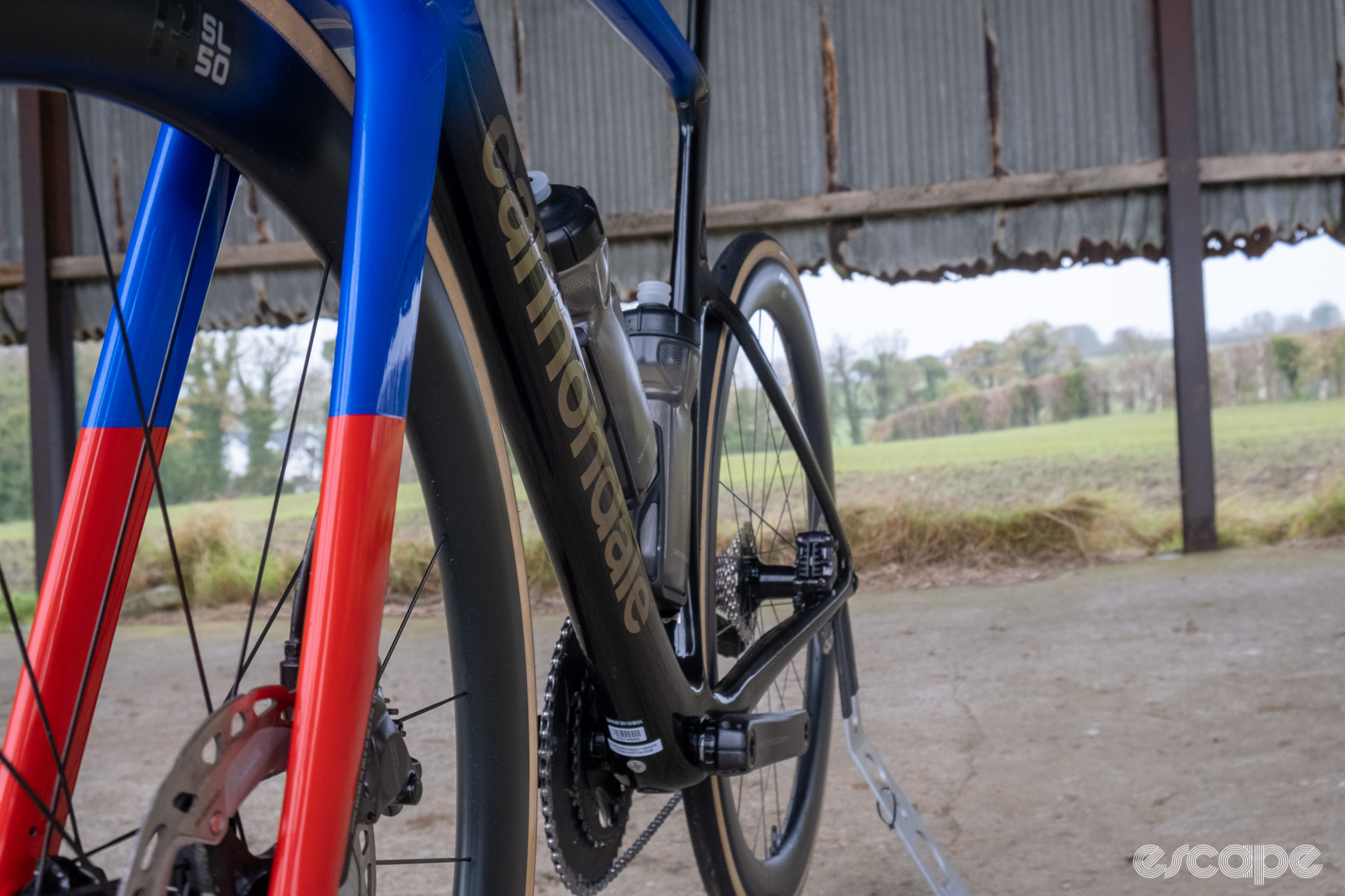 The photo shows how the aero bottles integrate with the down tube on a new Cannondale SuperSix Evo Hi-Mod 2.