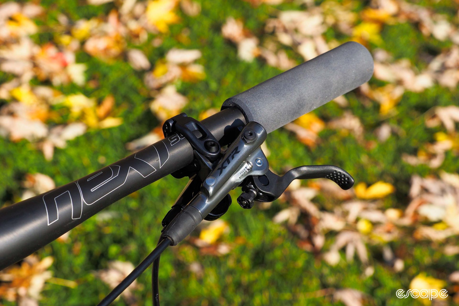 Shimano XTR brake lever and ESI foam grip on Race Face carbon fiber Next R handlebar