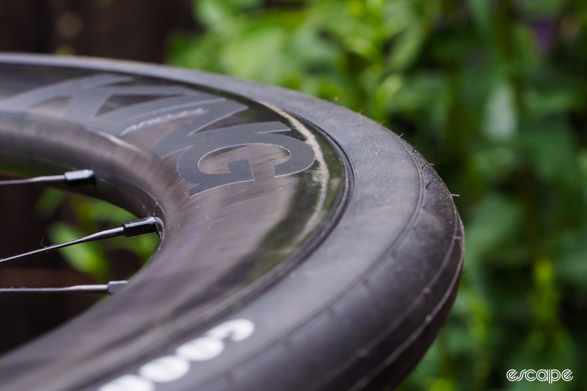 Tire-to-rim transition on Chris King ARD44 wheelset