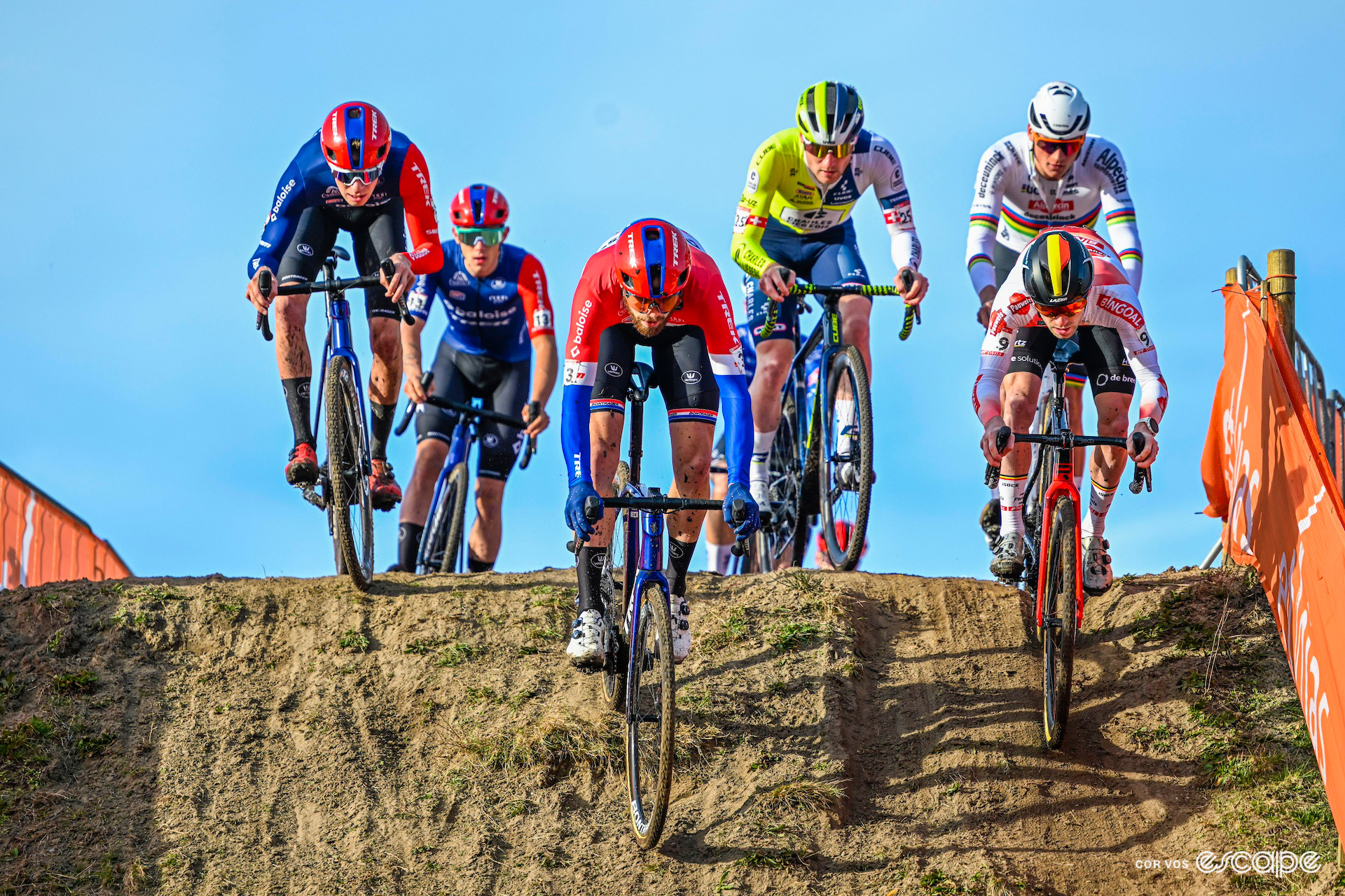 Joris Nieuwenhuis leads the front group during CX World Cup Hoogerheide.