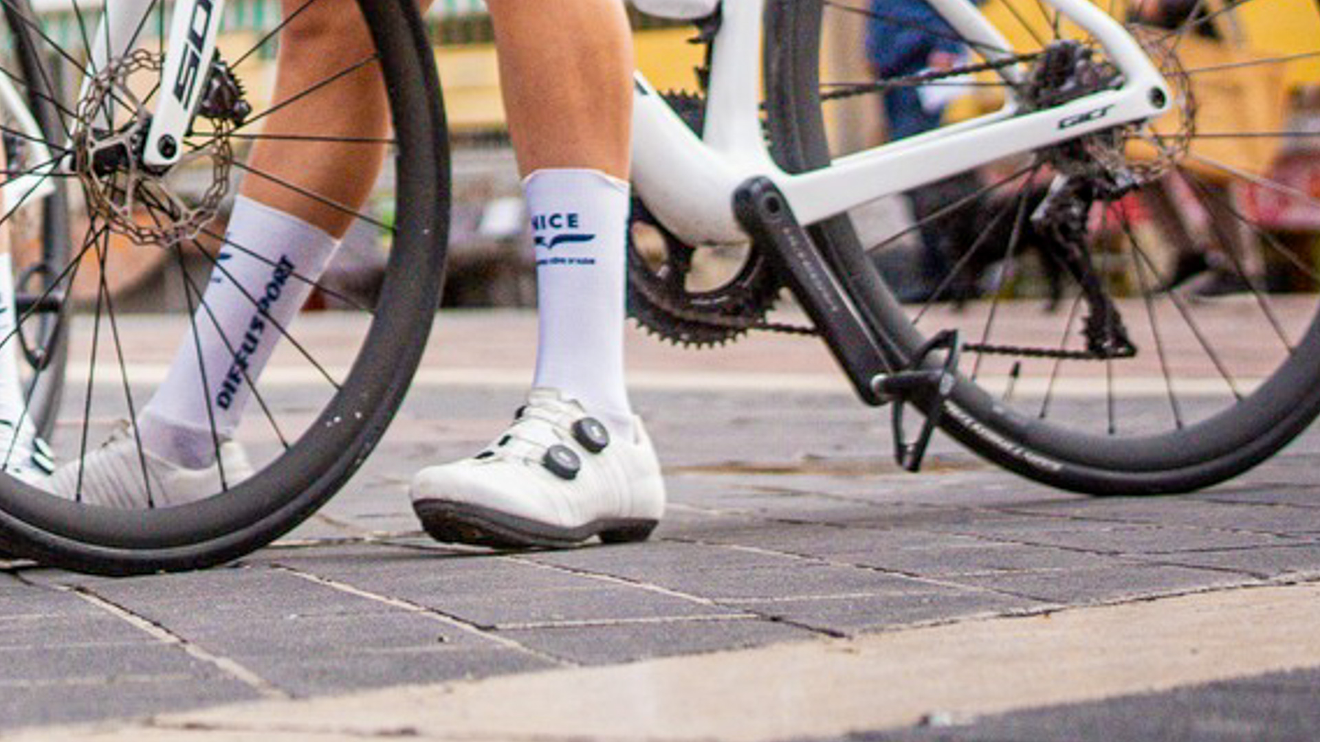 The photo shows the prototype PW8 Ekoi pedals and cycling shoes.