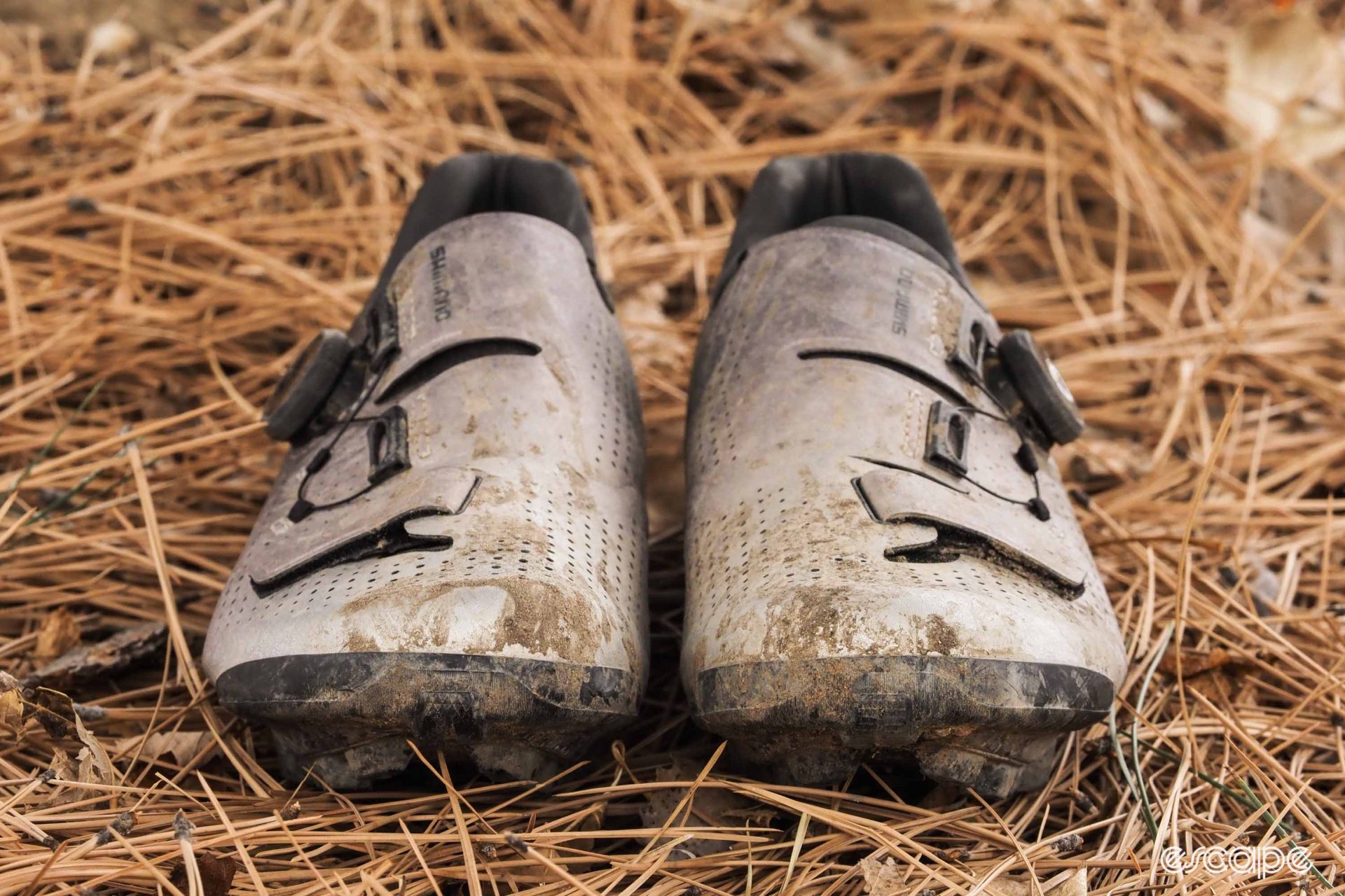 Shimano RX8 gravel shoe toe box profile