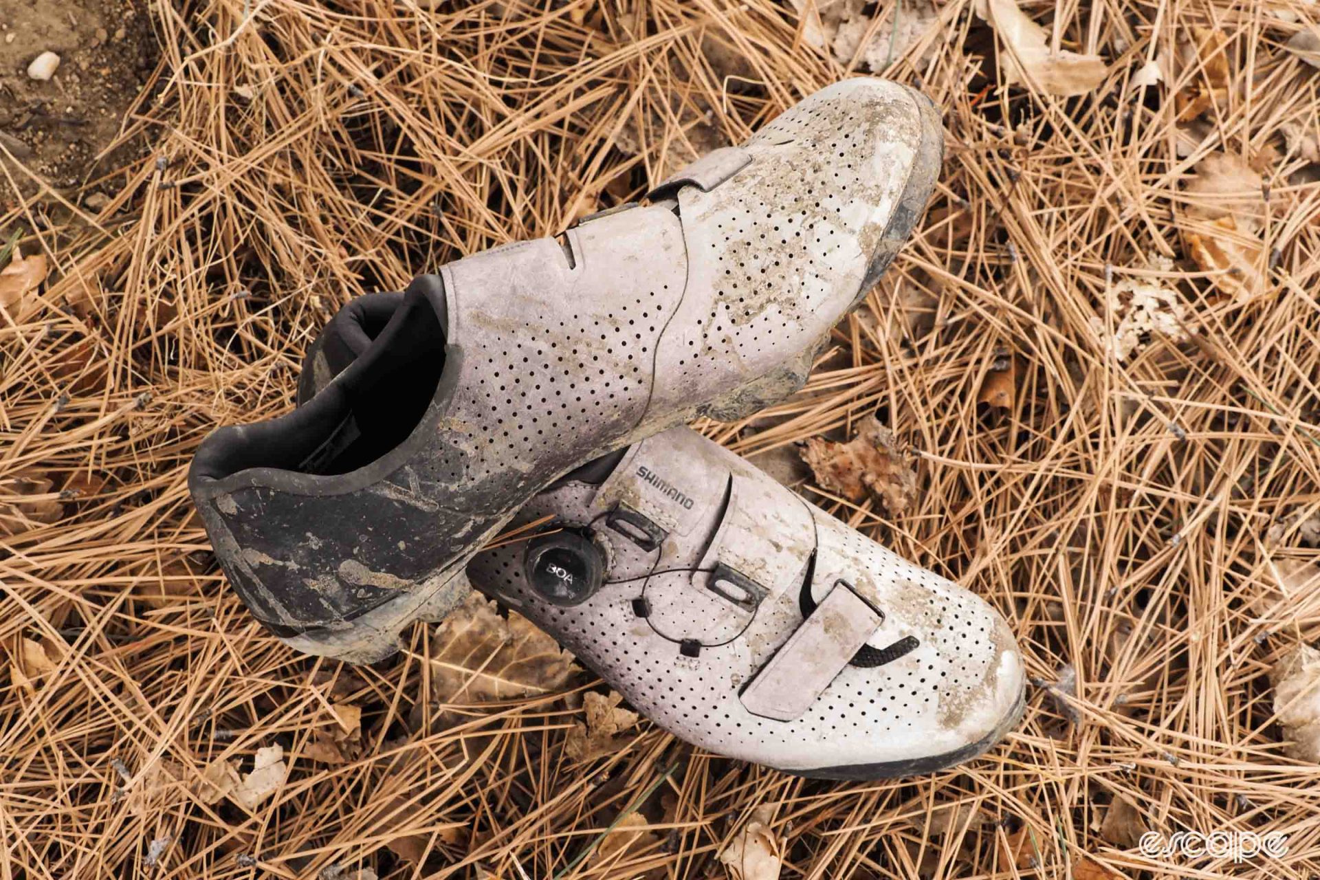 Shimano RX8 gravel shoe perforations