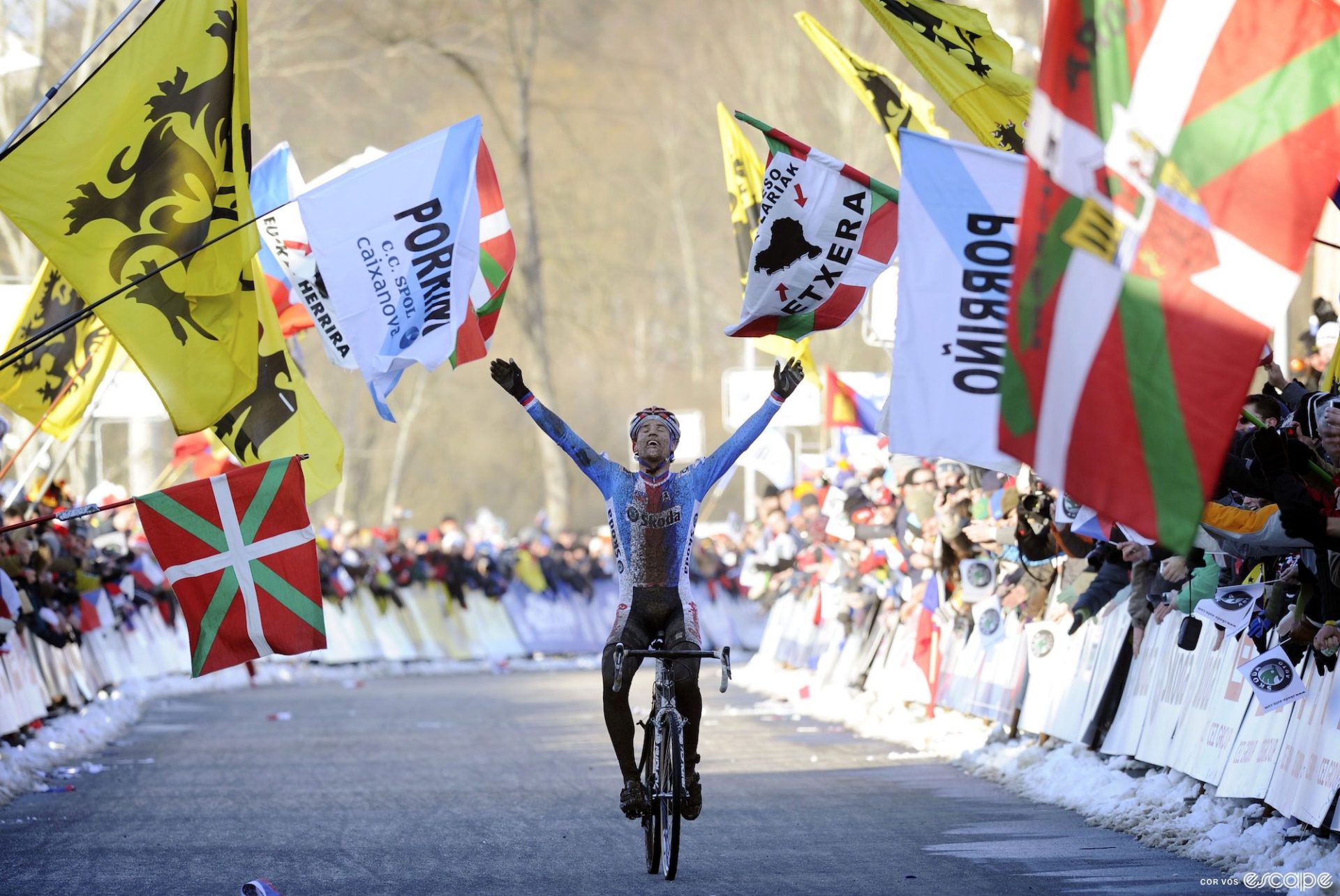 Zdeněk Štybar wins a world title.