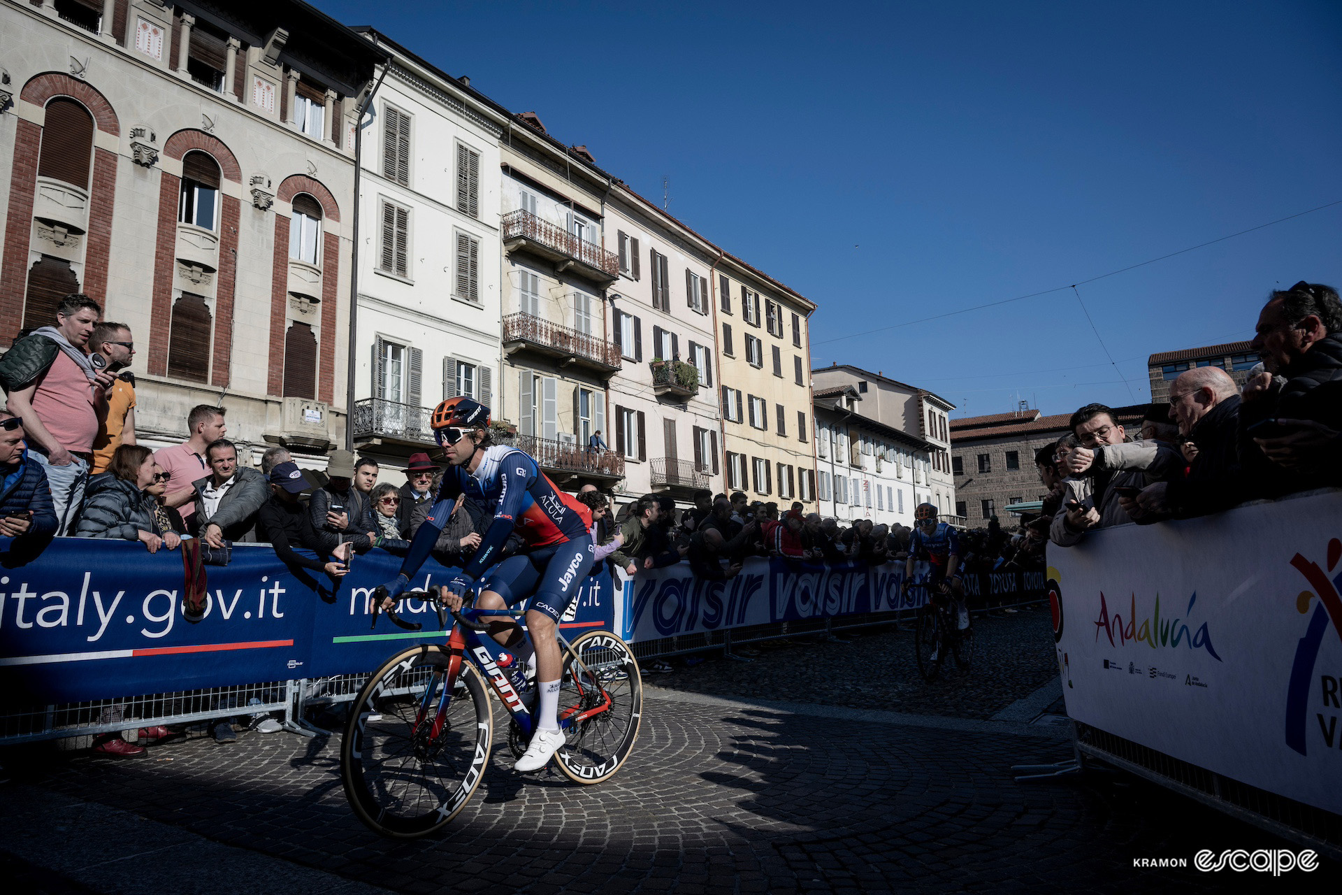 Michael Matthews before the start of Milan-San Remo 2024.